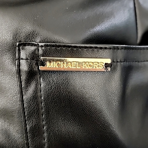 NWT Michael Kors Women's Black Faux Leather Stretch Cropped Pants Size L - Picture 6 of 15